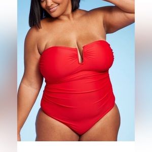 Kona Sol u wire bathing suit. Size 22